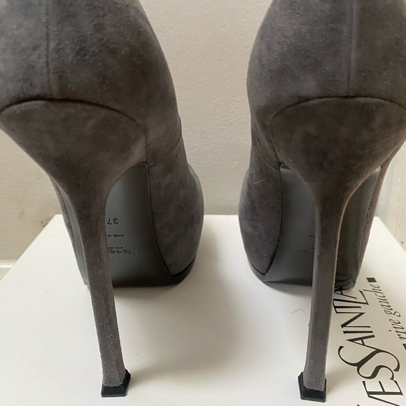 YSL grey suede heels! - Picture 3 of 4